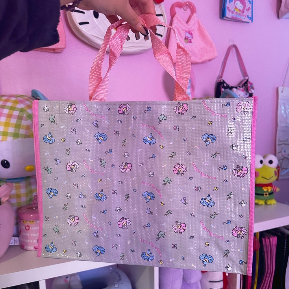 L.T.S. Tote